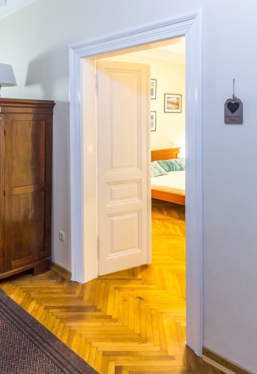 Apartman Natalia Tivat Zewnętrze zdjęcie